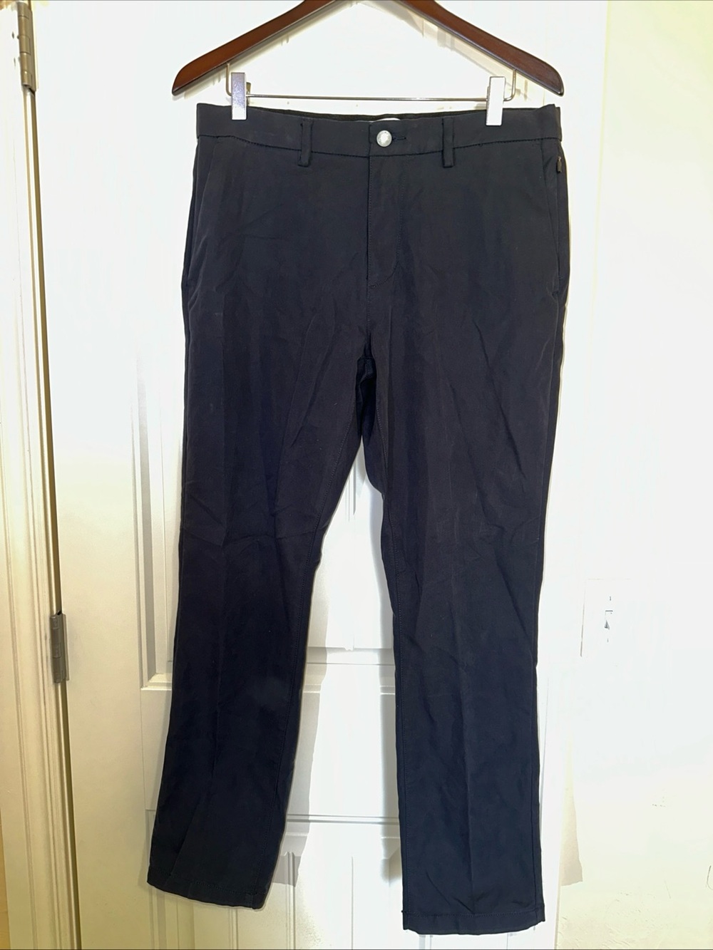 Old Navy Ultimate Tech Slim Built-In Flex Pants 33x30